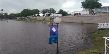 Río Gualeguaychú crecido