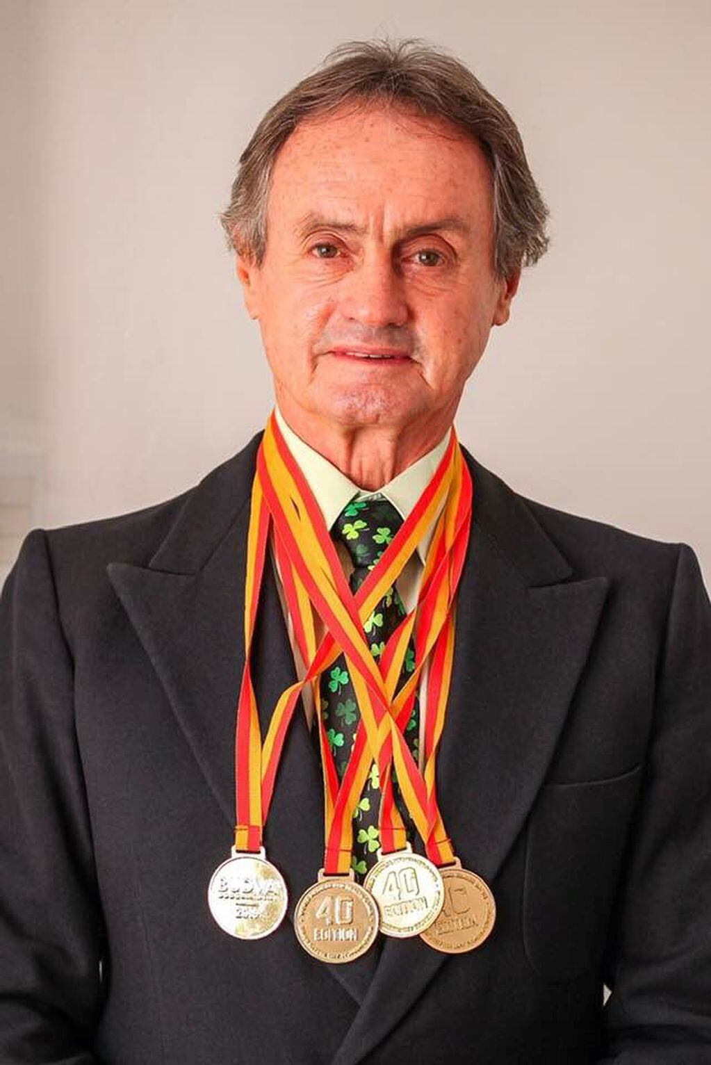 Horacio Melo, medalla de oro en varias modalidades de tenis y en levantamiento de pesas. (Facebook)