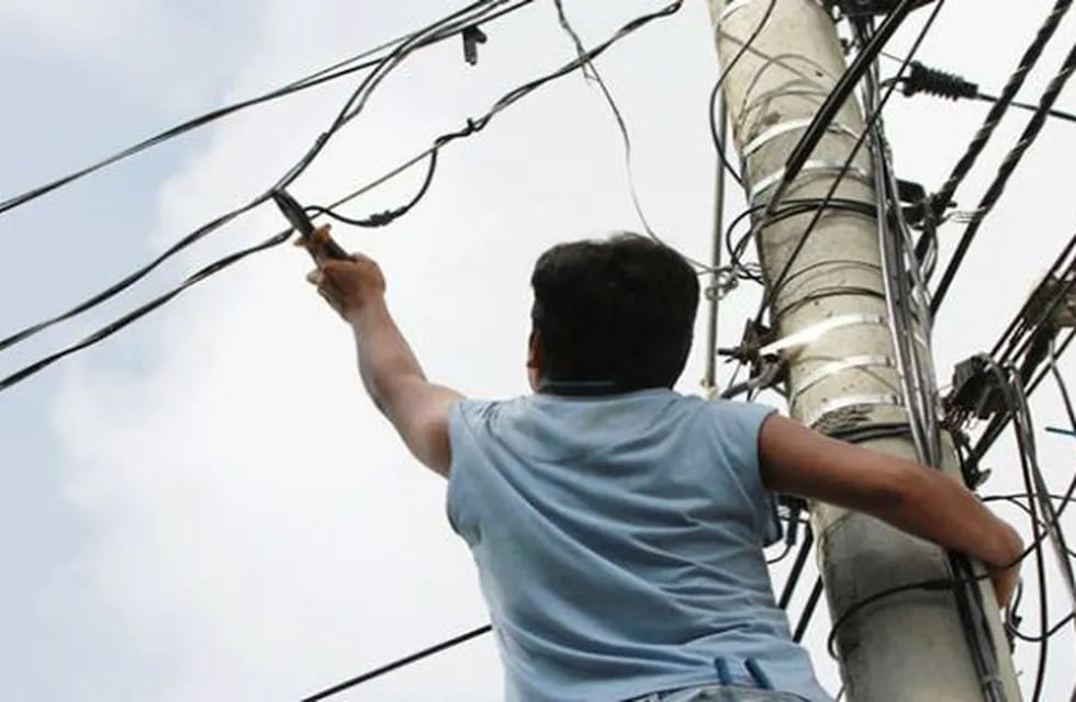Los robos de cables afectan a los usuarios de varios barrios