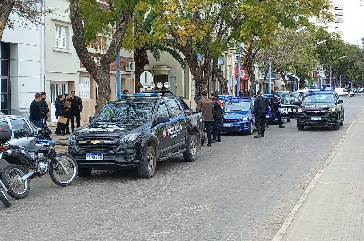 Fuerte operativo policial para detener a tres cordobeses en Rafaela