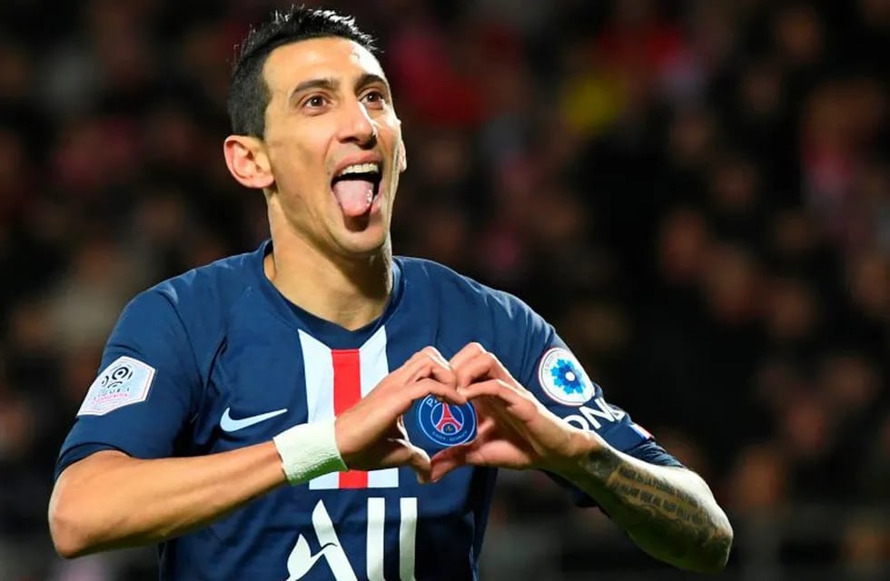 (FILES) In this file photo taken on November 09, 2019 Paris Saint-Germain's Argentine midfielder Angel Di Maria celebrates after scoring the opening goal during the French L1 football match between Stade Brestois 29 and Paris Saint-Germain in Brest, western France, on November 9, 2019. - The football season in France has been declared over following a league vote on Thursday, with Paris Saint-Germain being named as champions. PSG topped the Ligue 1 table by 12 points from Marseille when the season was suspended in mid-March because of the coronavirus outbreak, which has gone on to kill more than 24,000 people in France. (Photo by Damien MEYER / AFP)