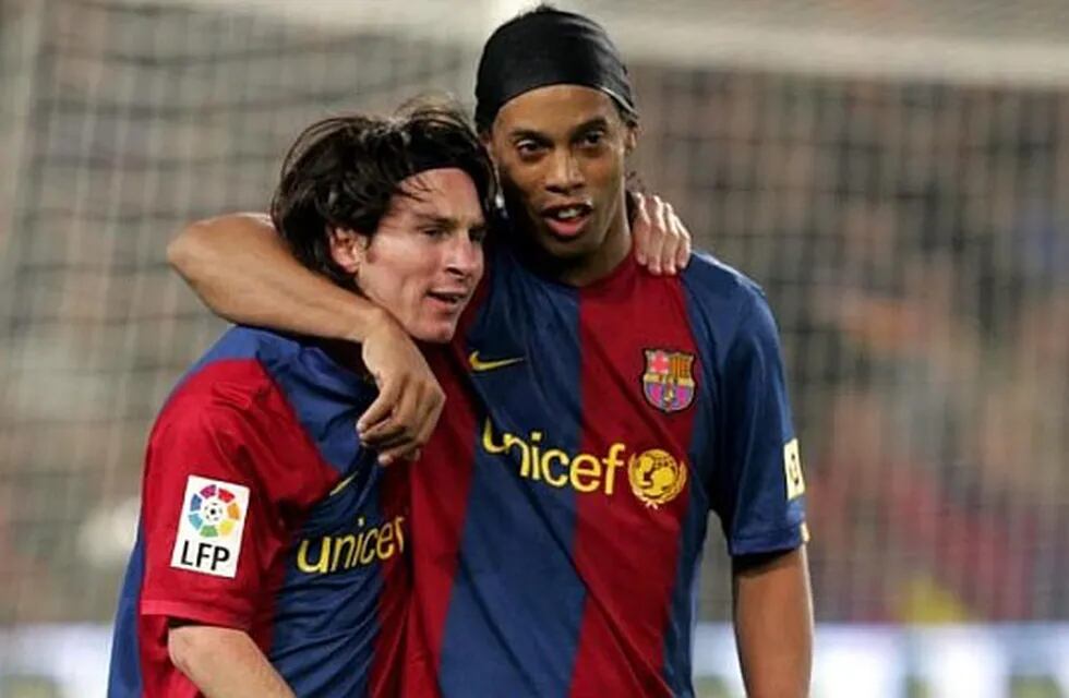 Ronaldinho y Messi en Barcelona