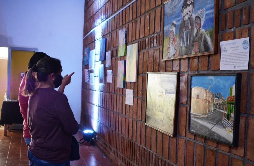 Muestra organizada por la agencia creativa Wally en el centro cultural La Galpona.