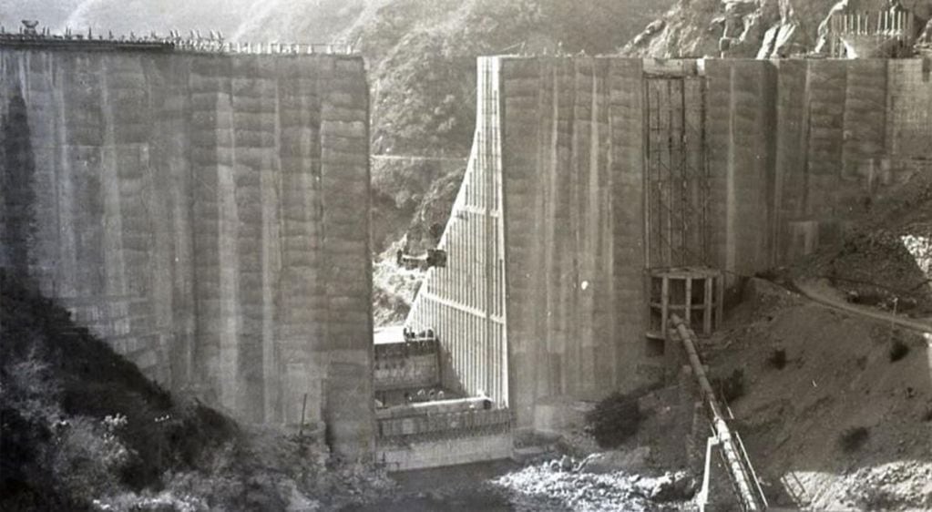 El Dique San Roque se construyó para controlar las inundaciones, suministrar de agua a la ciudad de Córdoba y generar energía hidroeléctrica. Foto: Archivo web / Grupo Edisur