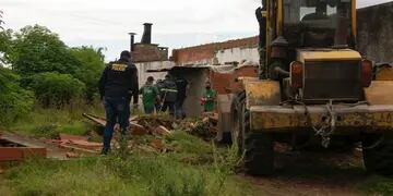 El Municipio derribó búnker de drogas en el barrio Libertad