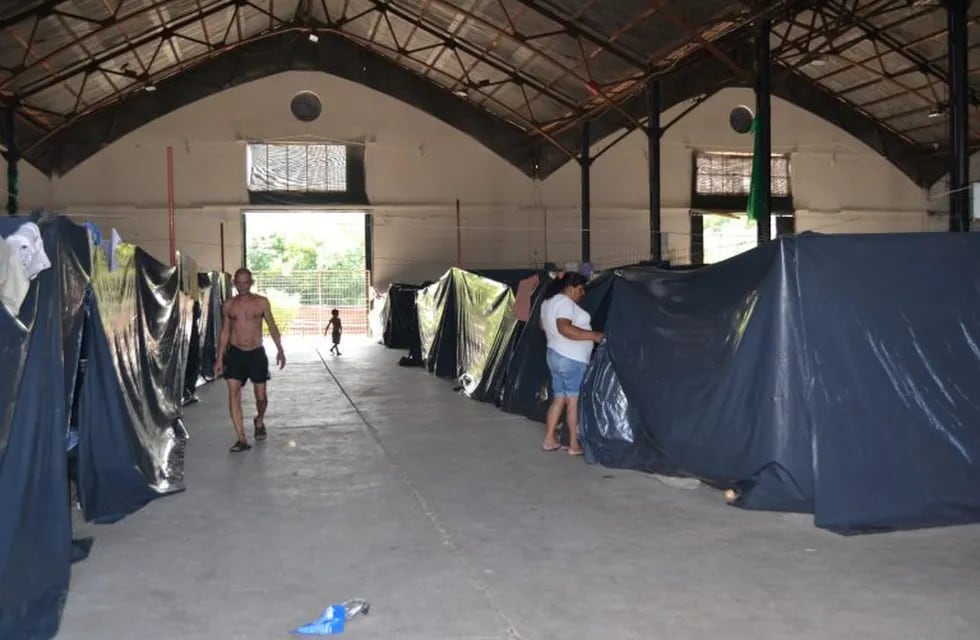 Centro de evacuados\nCrédito: El Argentino