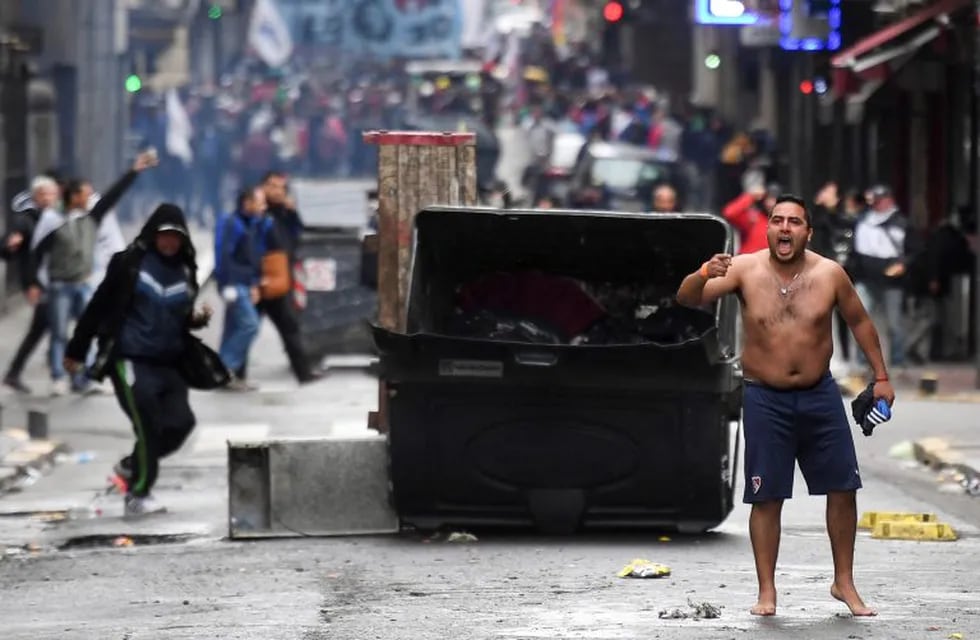 El Gobierno busca reformar la Ley para limitar los cortes de calles y la entrada de inmigrantes (Foto: Eitan Abramovich/AFP)