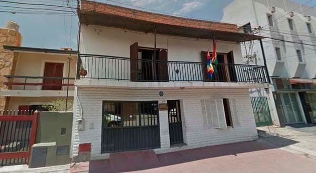 El Consulado del Estado Plurinacional de Bolivia en Jujuy funciona en la calle Ramírez de Velasco 145.