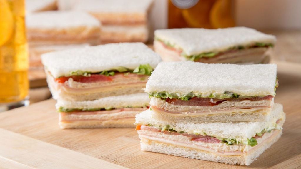 ¿Amas los sandwiches? El truco para preparar el mejor pan de miga como en las panaderías