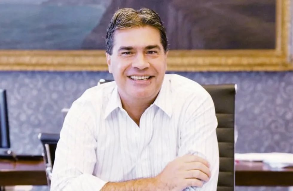 Jorge Capitanich jura como nuevo gobernador. (Web).