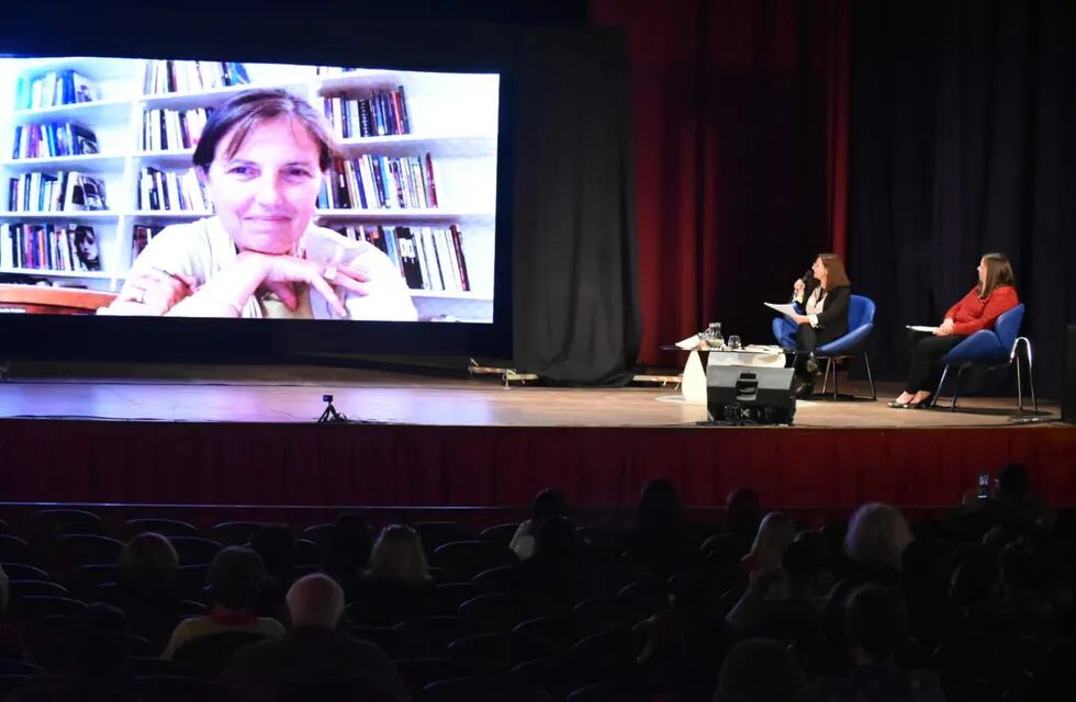 Claudia Piñeiro en Rafaela