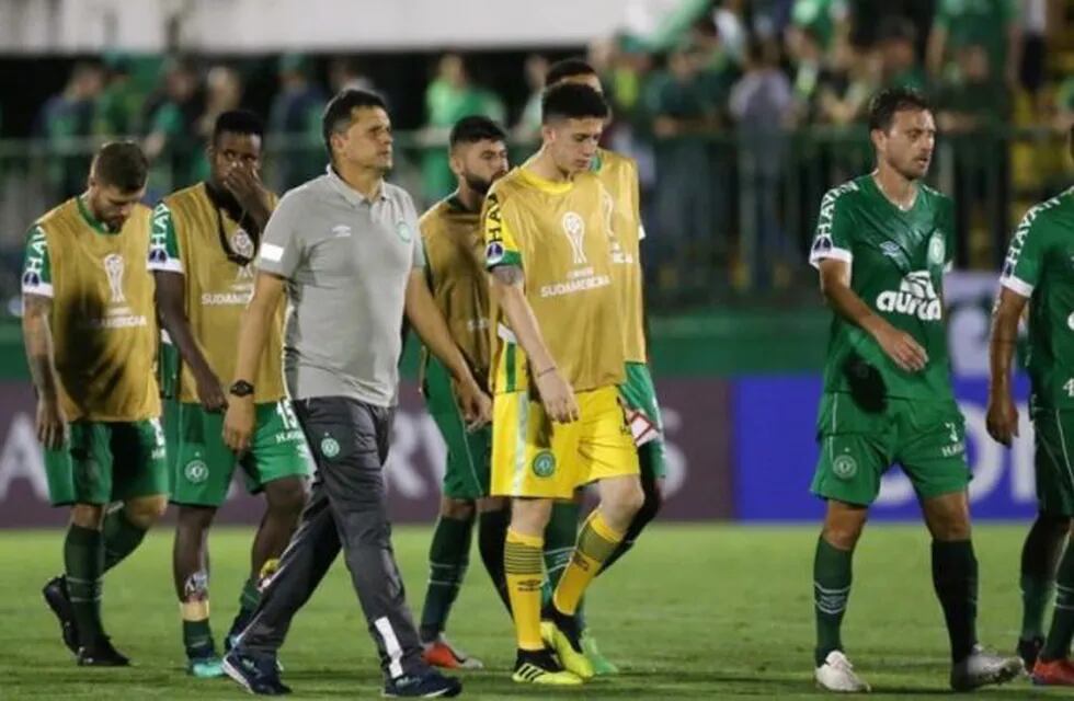 A tres años del fatal accidente, Chapecoense descendió a la Serie B brasileña (Foto: web)