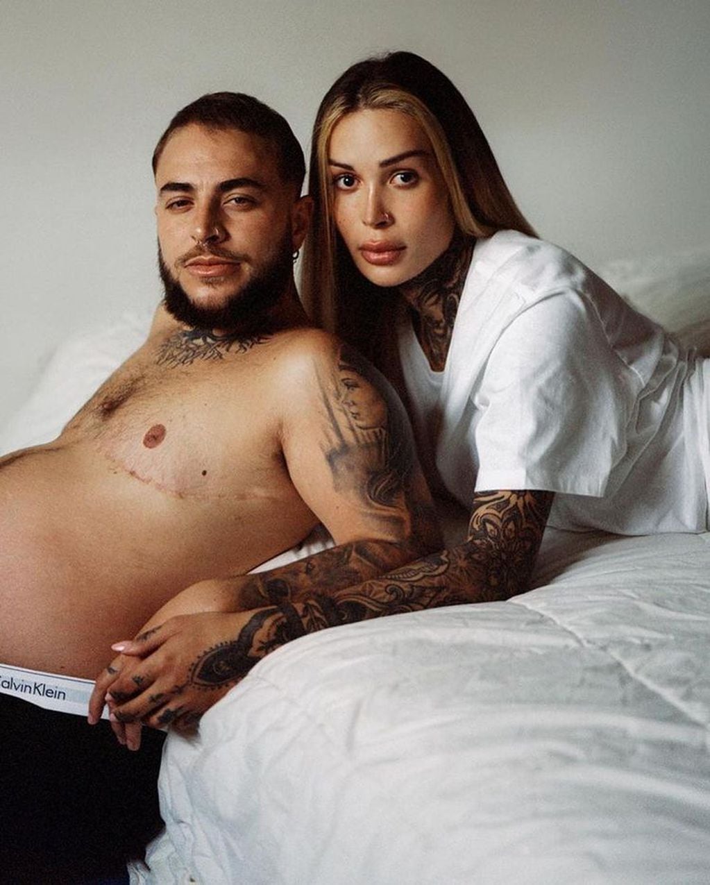 Calvin Klein lanzó una campaña con un modelo trans embarazado de protagonista.