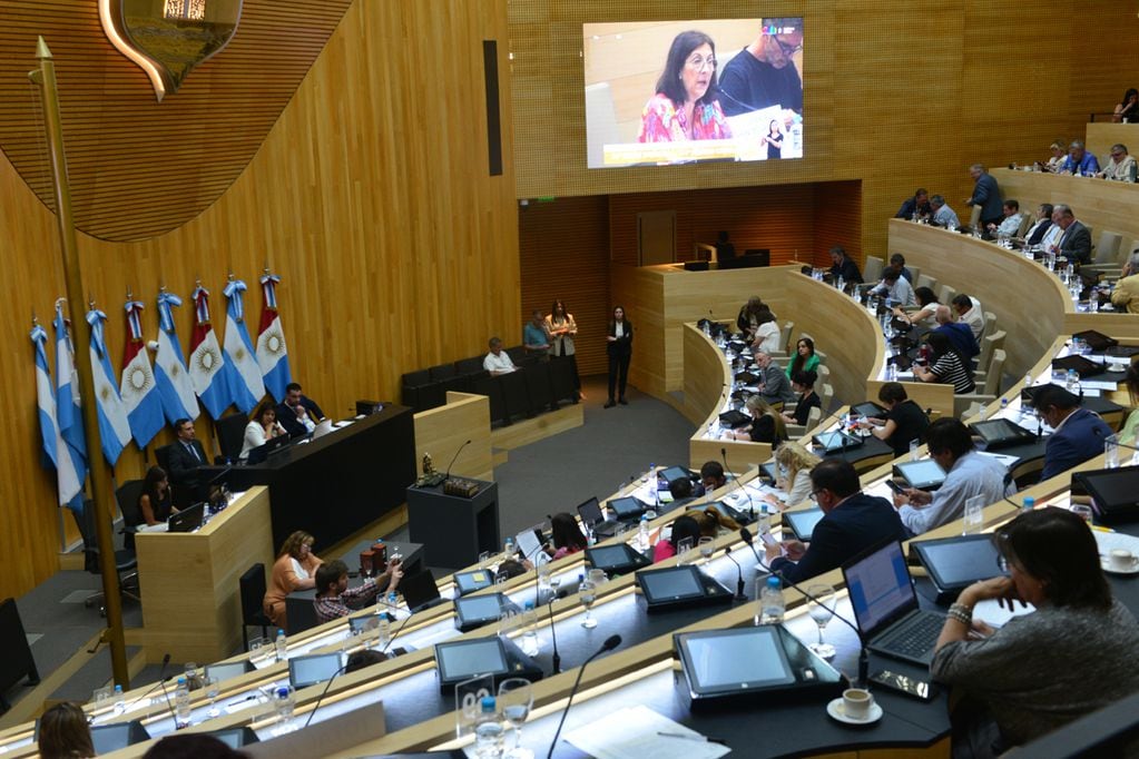 Aún no se definió la fecha de la sesión en la Legislatura de Córdoba.