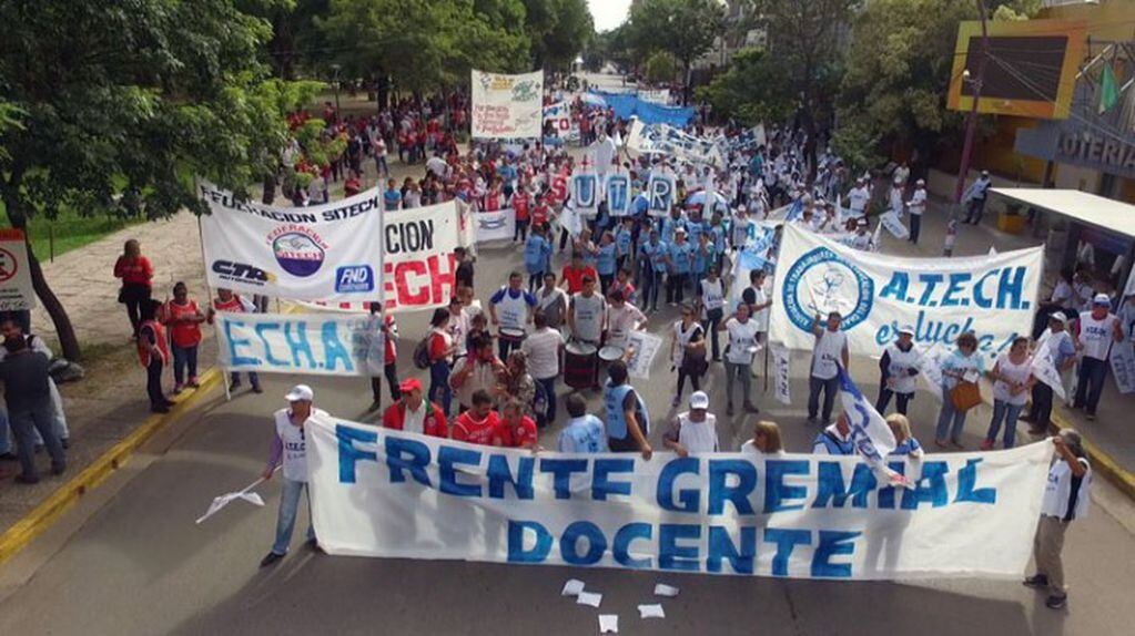 Imagen archivo. El Frente Gremial Docente en Chaco realizará 5 días de paro ante conflictos salariales.