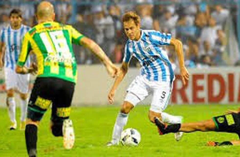 Leyes jugó en el Antofagasta y vuelve a la Superliga.