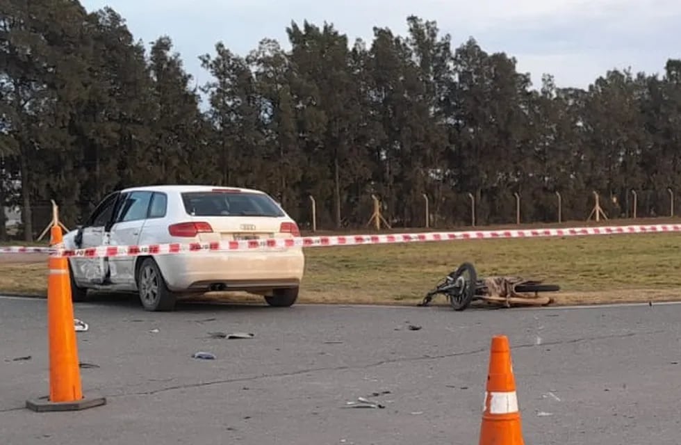 Accidente fatal en la ruta 229: un motociclista murió en el acceso a Pago Chico