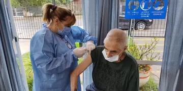 Campaña de vacunación antigripal en Villa Carlos Paz.