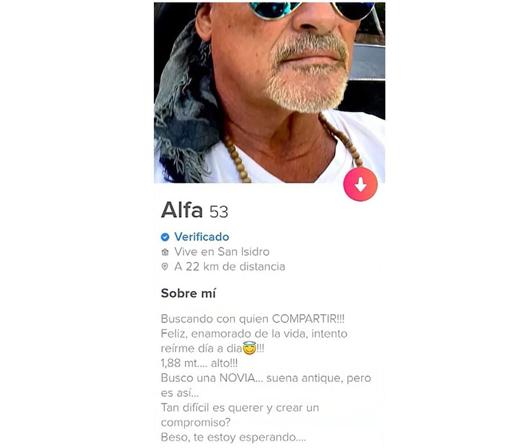 Se conoció el perfil del Alfa en la aplicación Tinder.