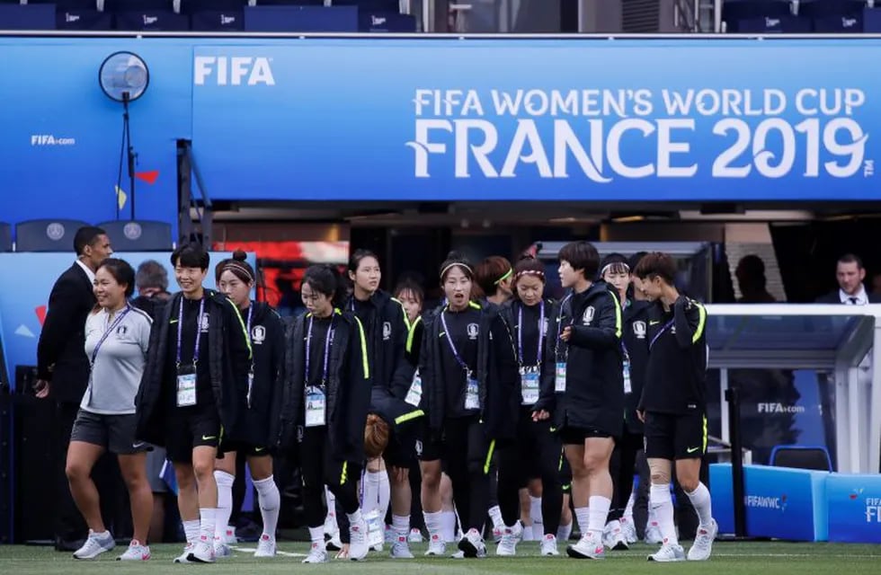 South Korea players visit the Parc des Princes stadium a day before the Group A soccer match between France and South Korea at the Women's World Cup in Paris, Thursday, June 6, 2019. (AP Photo/Alessandra Tarantino)