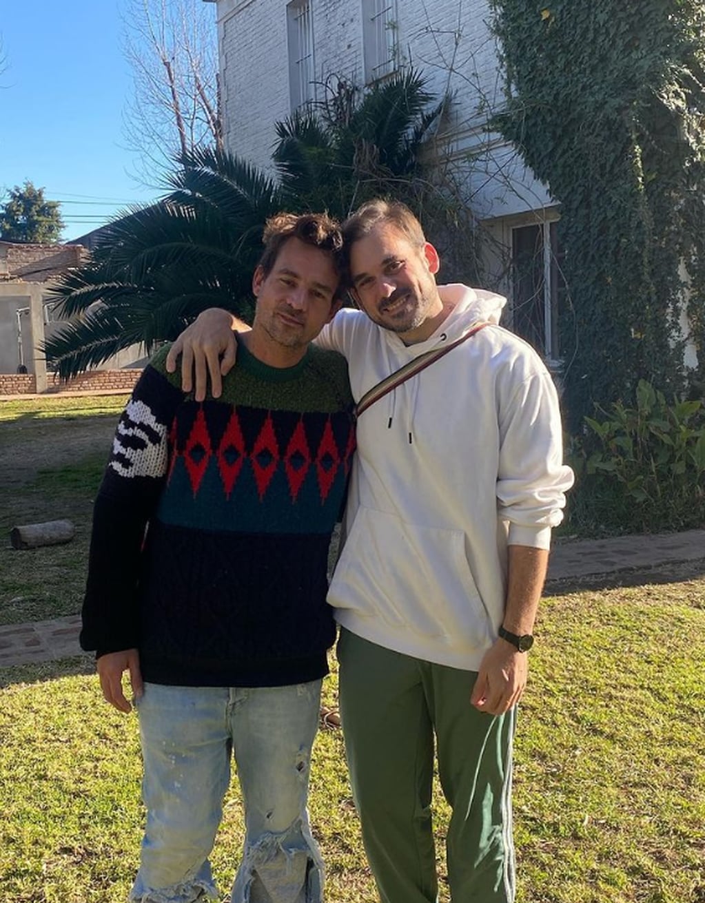 Chano con su hermano. (Instagram Bambi Charpentier)