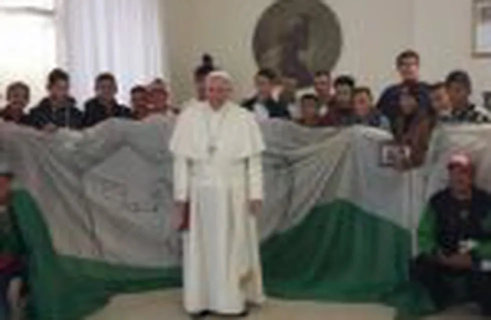 El Papa con Chicos de Ciudad Oculta