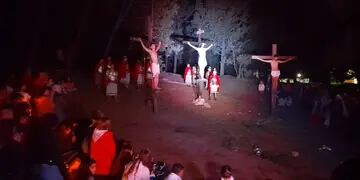 Gran demostración de fe: miles de personas participaron del Vía Crucis de Punta Alta