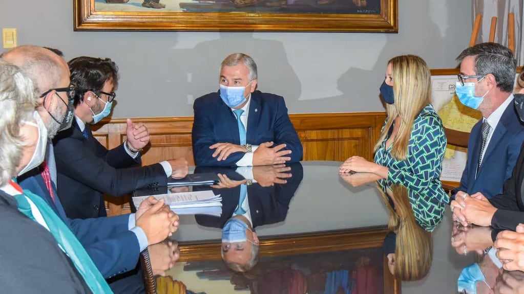 El embajador Fabrizio Lucentini se reunió con el gobernador Morales para delinear una agenda de trabajo conjunta donde se destaca la producción de litio, la transferencia tecnológica, la producción forestal y el intercambio cultural.