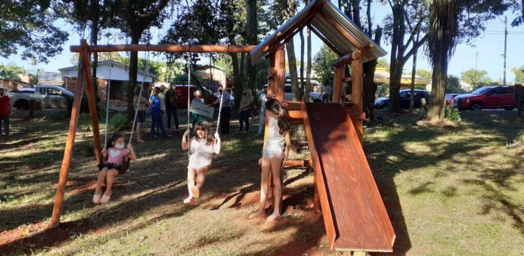 El Parque "Los Cedros" de Barrio Parque dispondrá de juegos infantiles