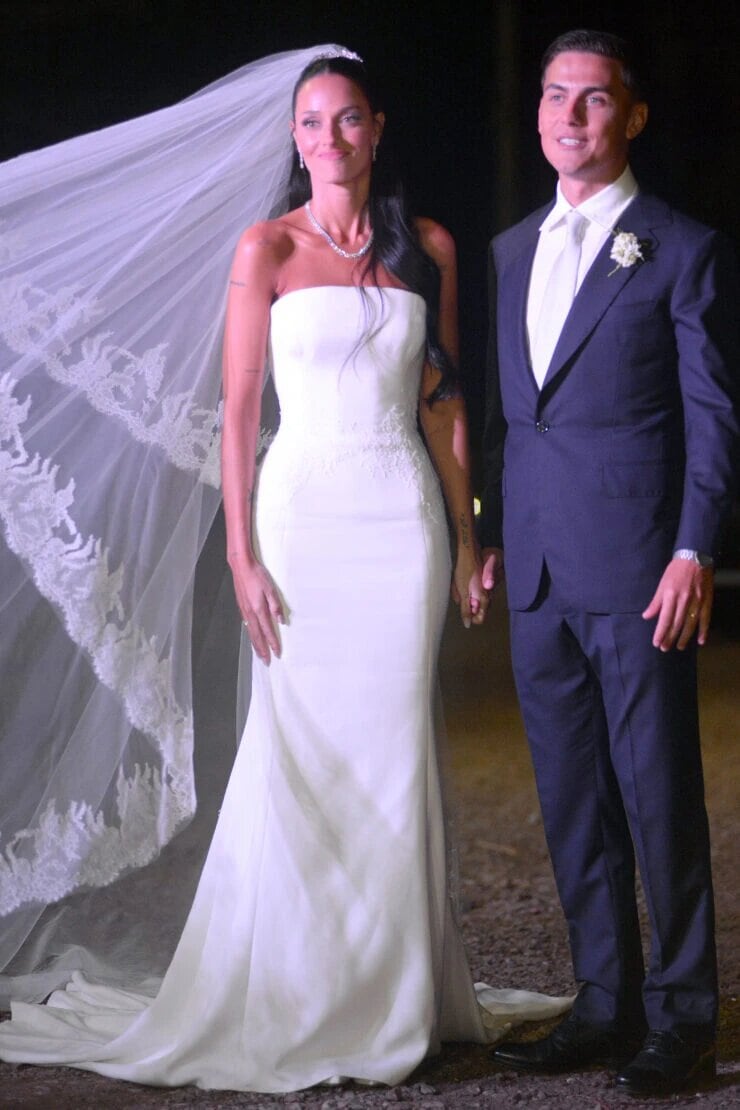 El look de casamiento de Oriana Sabatini y Paulo Dybala