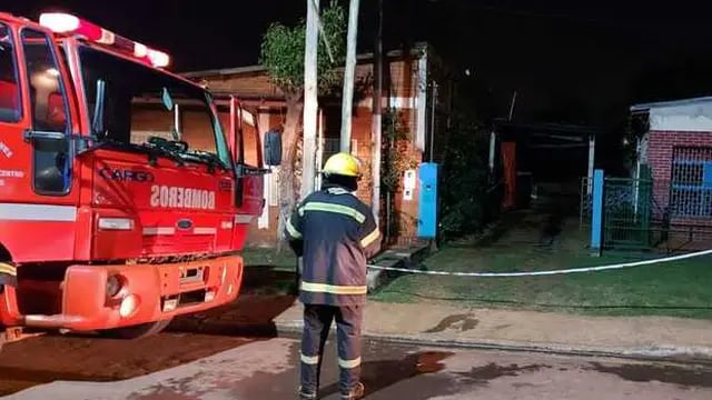 Noche trágica en Posadas: un incendio en una vivienda dejó como saldo a una persona fallecida
