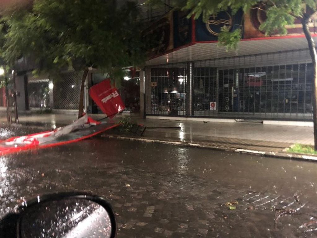 Tormenta en Córdoba dejó destrozos en distintas localidades.