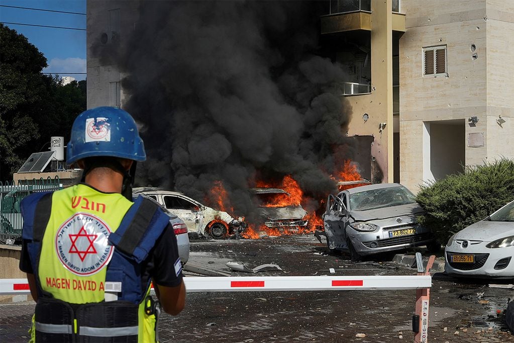 Cientos de muertos y heridos en Israel por los ataques de Hamas (AP).