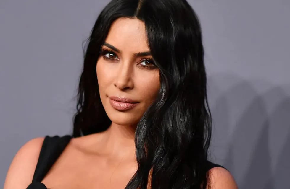 Kim Kardashian hipnotiza a sus fans