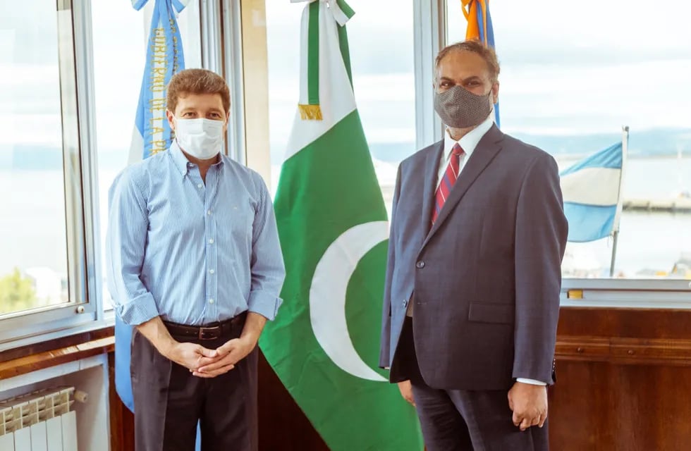 Gustavo Melella recibió al Embajador de Pakistán.