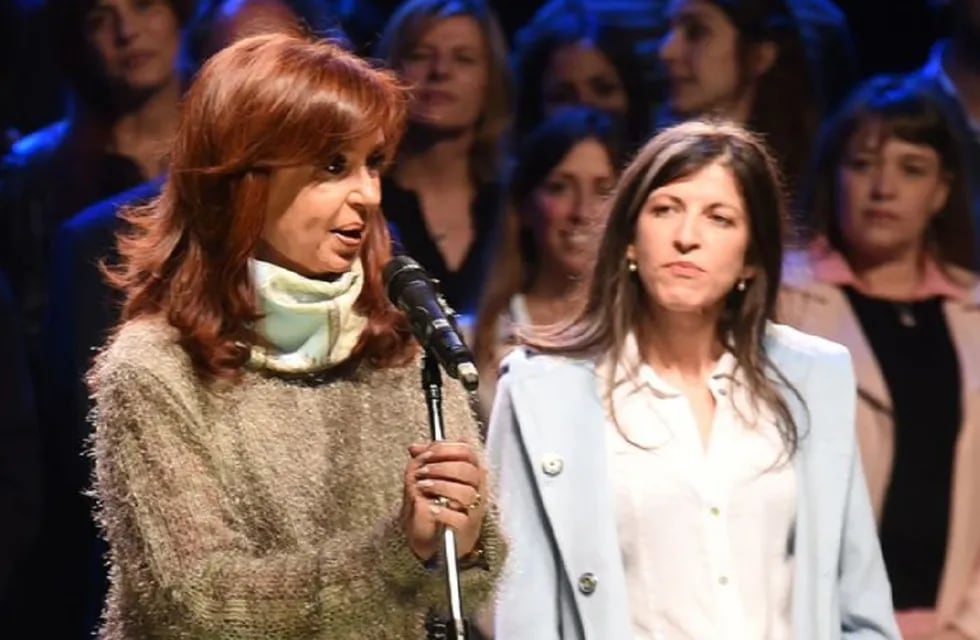 Cristina Kirchner y Fernanda Vallejos.
