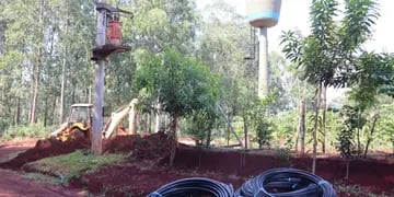 Comenzó la colocación de mangueras para la red de agua en Eldorado