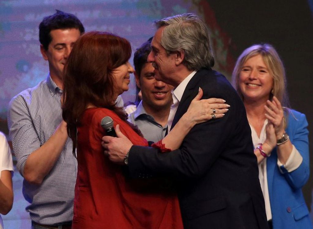 Cristina Fernández y Alberto Fernández (Foto: REUTERS/Agustin Marcarian)