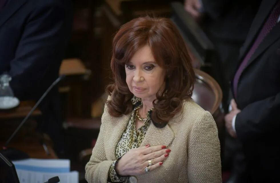 Argentina 
Cristina Fernandez de Kirchner durante la sesión del Senado . Tratamiento de Bruglia y Bertuzzi Foto Federico Lopez Claro