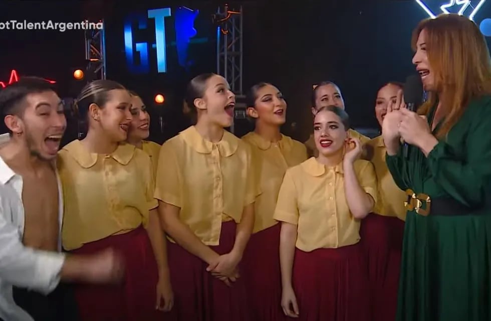 Lizy Tagliani y el grupo de baile mendocino, en la previa del Got Talent Argentina.