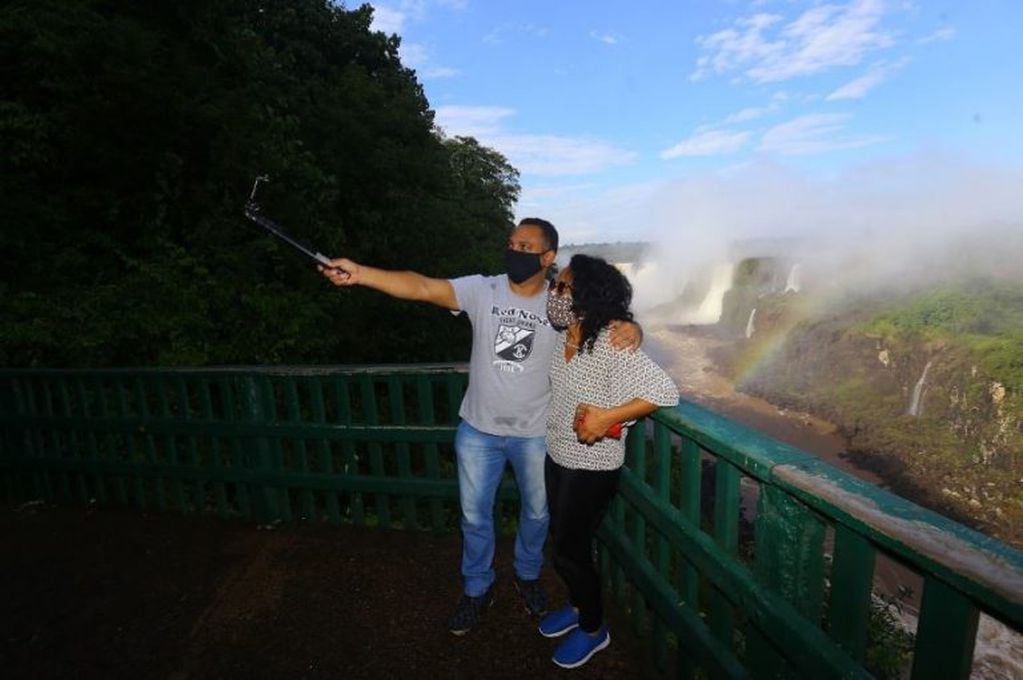 Cataratas de Iguazú (@economisiones)