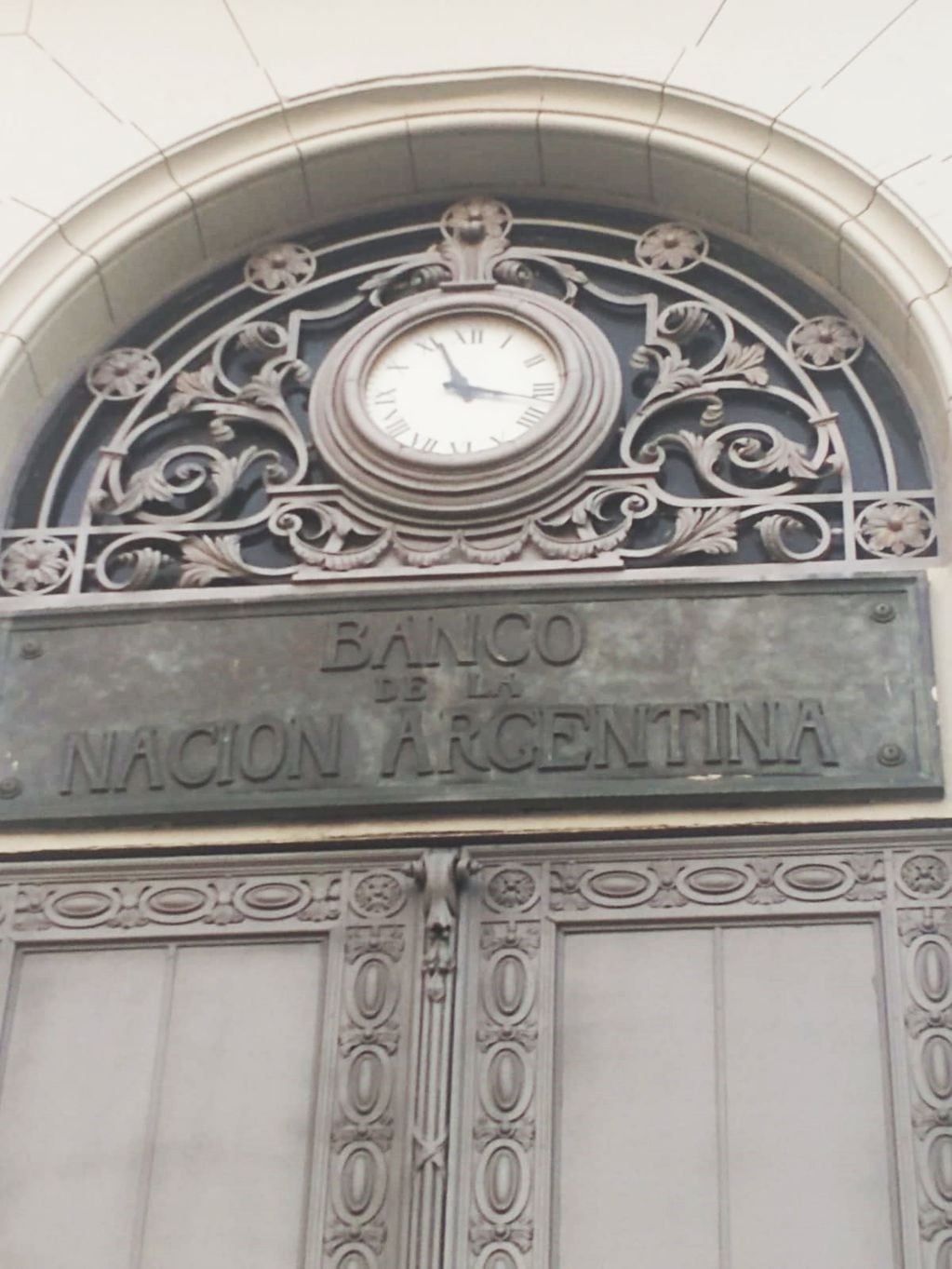 reloj Banco Nación Tres Arroyos