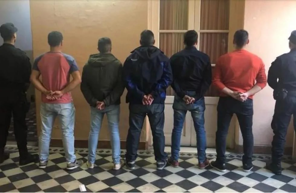 Los policías de la Bonaerense detenidos y acusados de homicidio agravado y encubrimiento, por el hecho de San Miguel del Monte