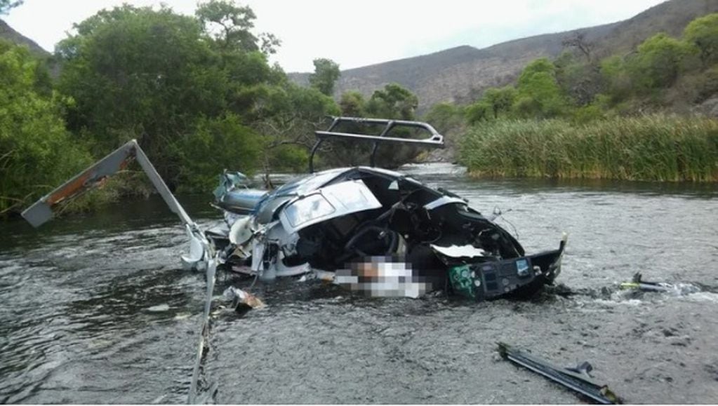 Así quedó el helicóptero de Jorge Brito tras el accidente.