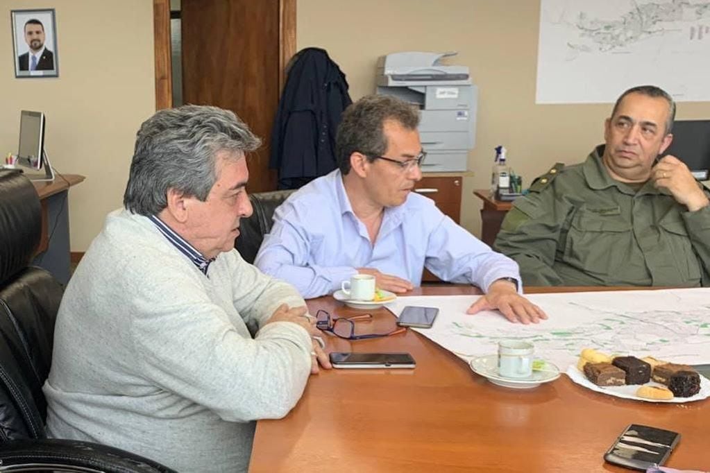 Omar Becerra encabezó la reunión de cara a los operativos de Control Vial en conjunto con las Fuerzas de Seguridad.
