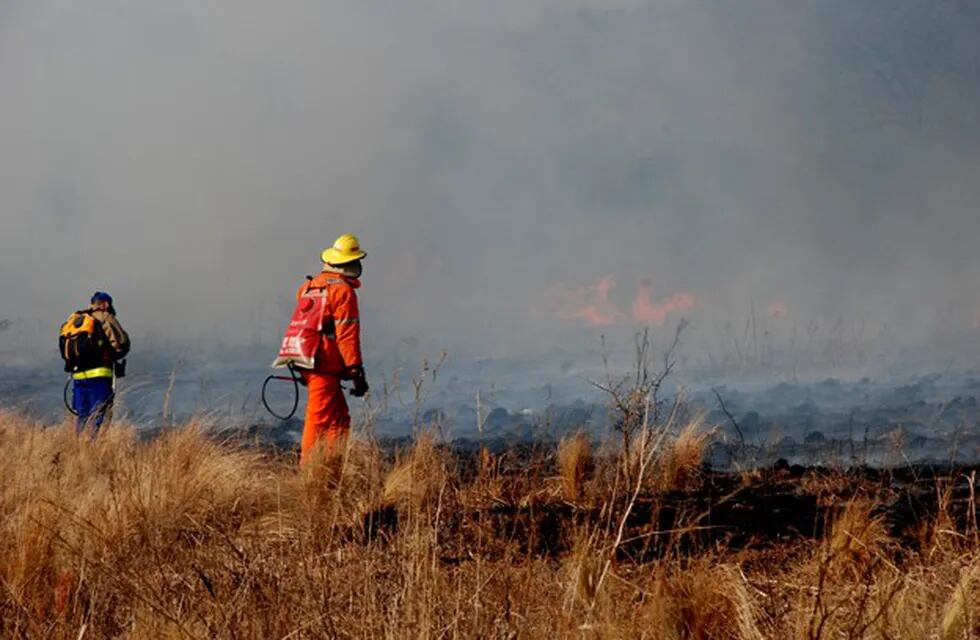 Incendio en La Población.