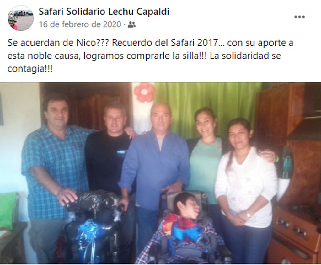 Compraron una silla de ruedas y se la donaron aun chiquito con parálisis cerebral.