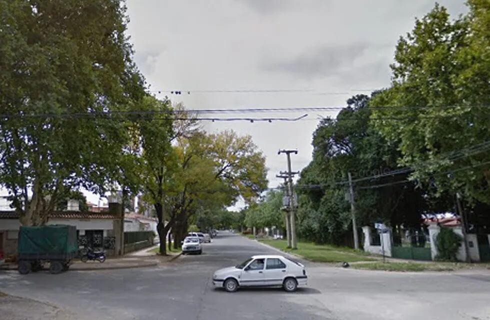 Banda Norte. Quirico Porreca y Jujuy, donde encontrar al hombre sin vida con una herida en el pecho (Captura de Google Street View).