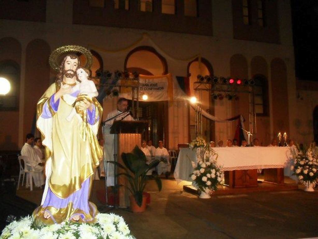 Imagen del patrono de Posadas en celebraciones anteriores del día dedicado a la veneración de San José. (Imagen ilustrativa)