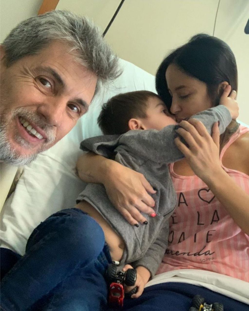 Lourdes Sánchez tuvo que ser operada de urgencia y el Chato Prada lo mostró en las redes con un tierno mensaje (Foto: Instagram/ @elchatoprada)